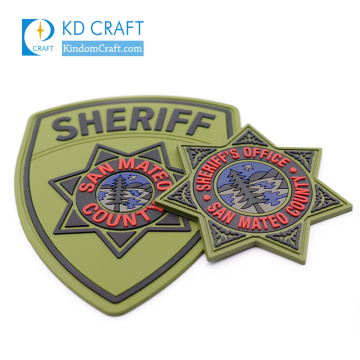 Fabricante personalizado 3D seguridad ejército fuerza aérea uniforme sheriff estrella personalizado PVC suave insignia militar parche para la venta